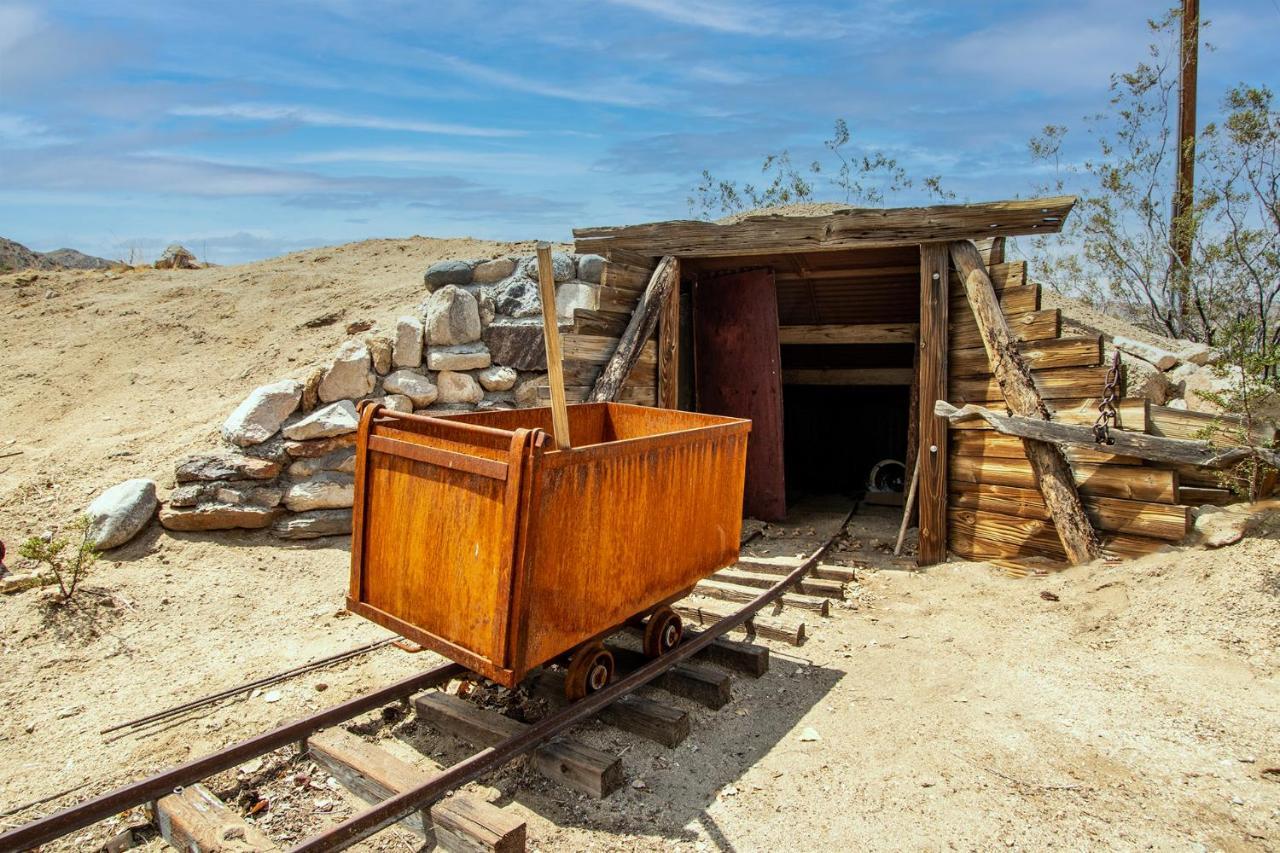 @ Marbella Lane - The Wine Mine Desert Escape Joshua Tree Buitenkant foto