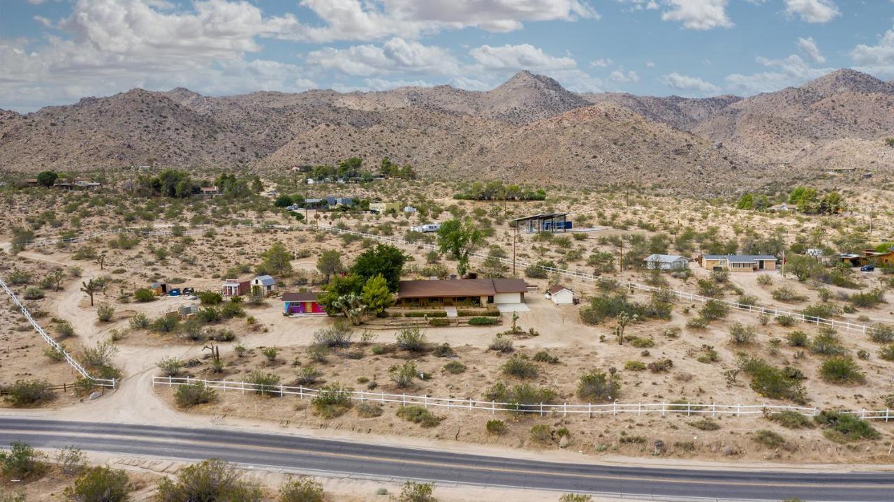 @ Marbella Lane - The Wine Mine Desert Escape Joshua Tree Buitenkant foto