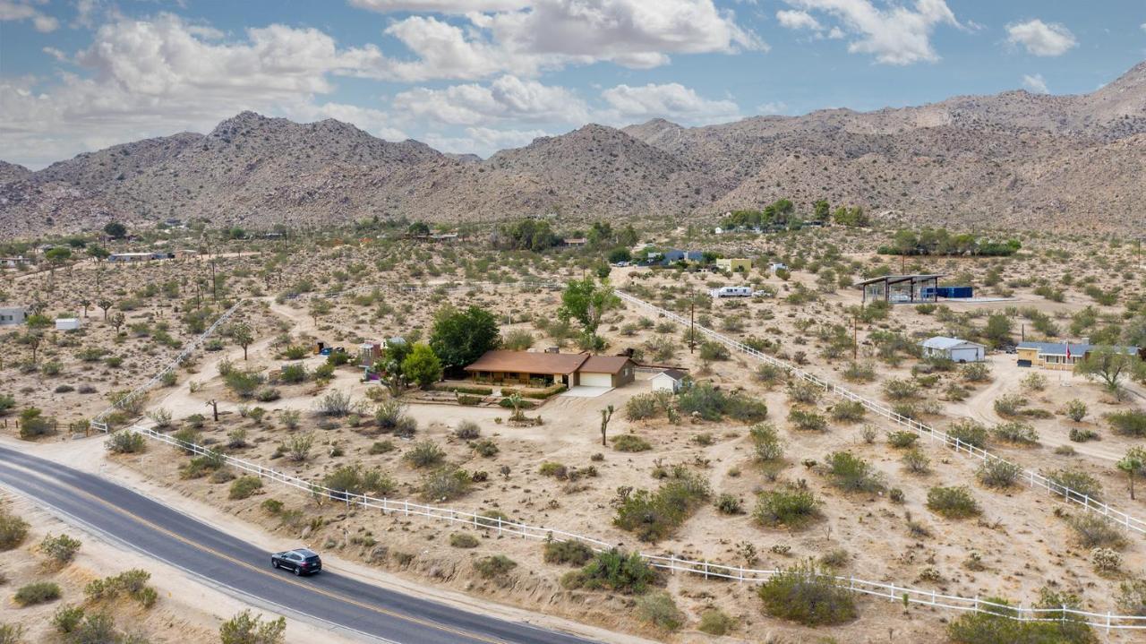 @ Marbella Lane - The Wine Mine Desert Escape Joshua Tree Buitenkant foto